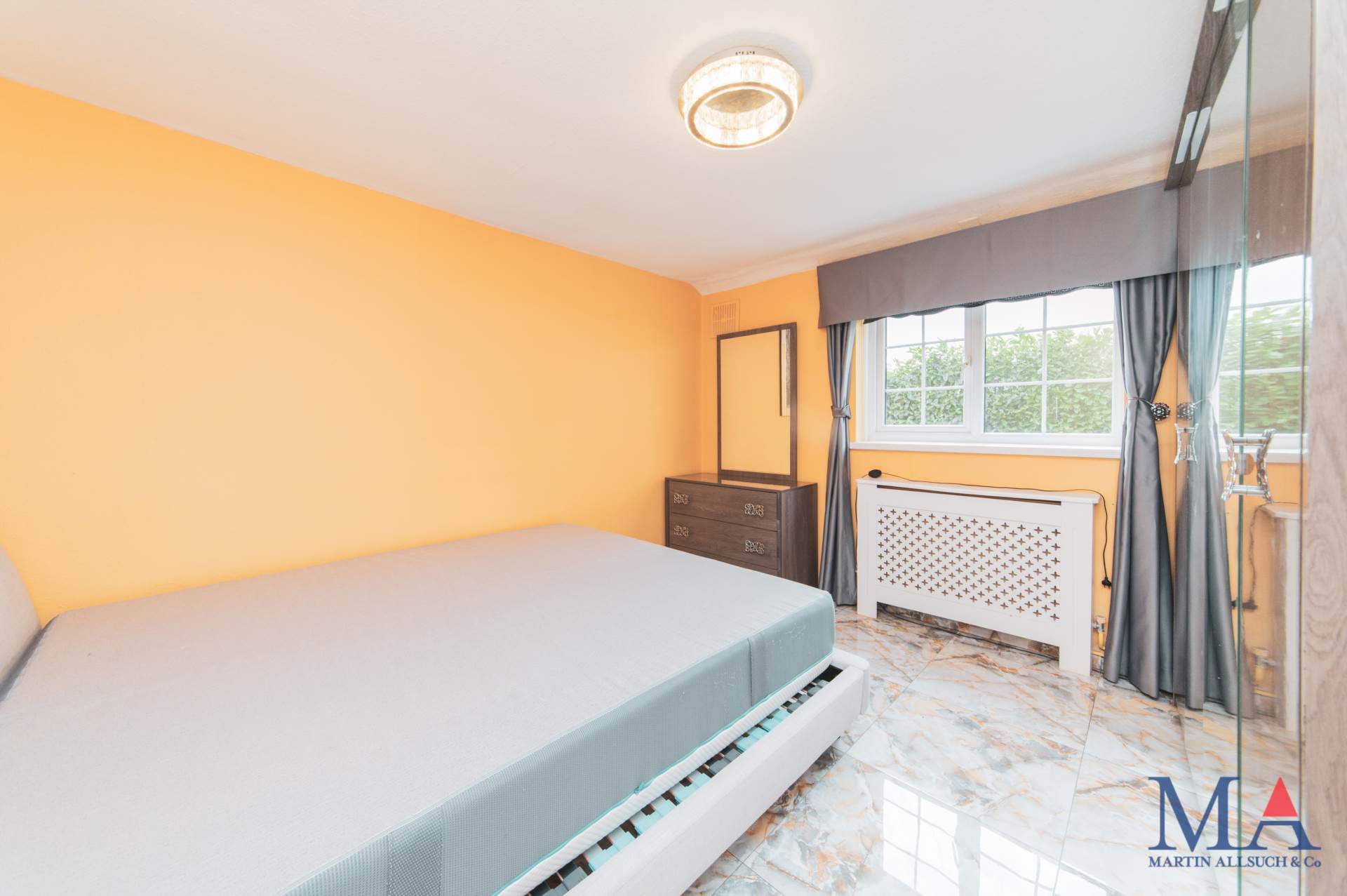 Queensway, Shenley, Image 13