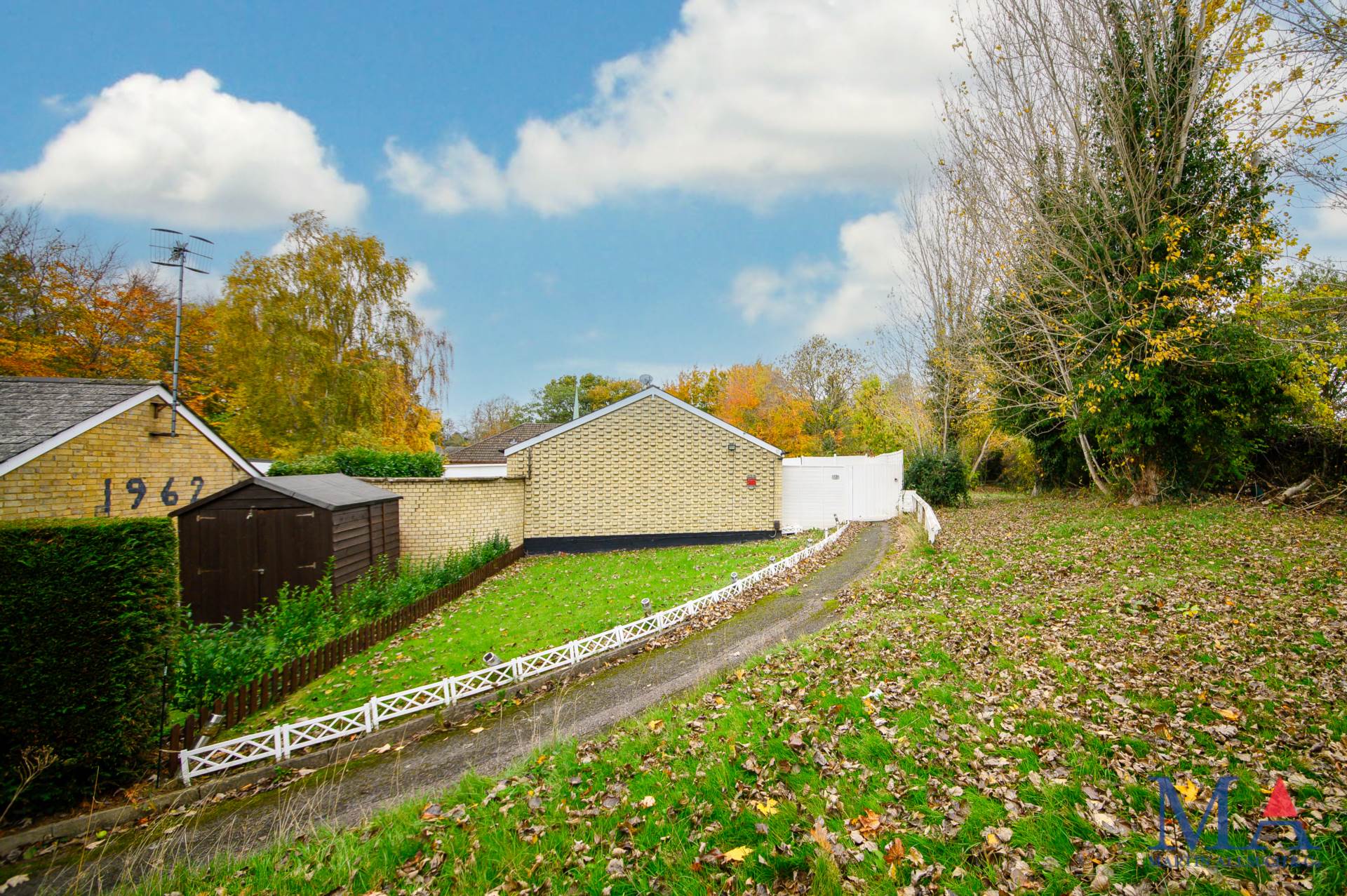 Queensway, Shenley, Image 26