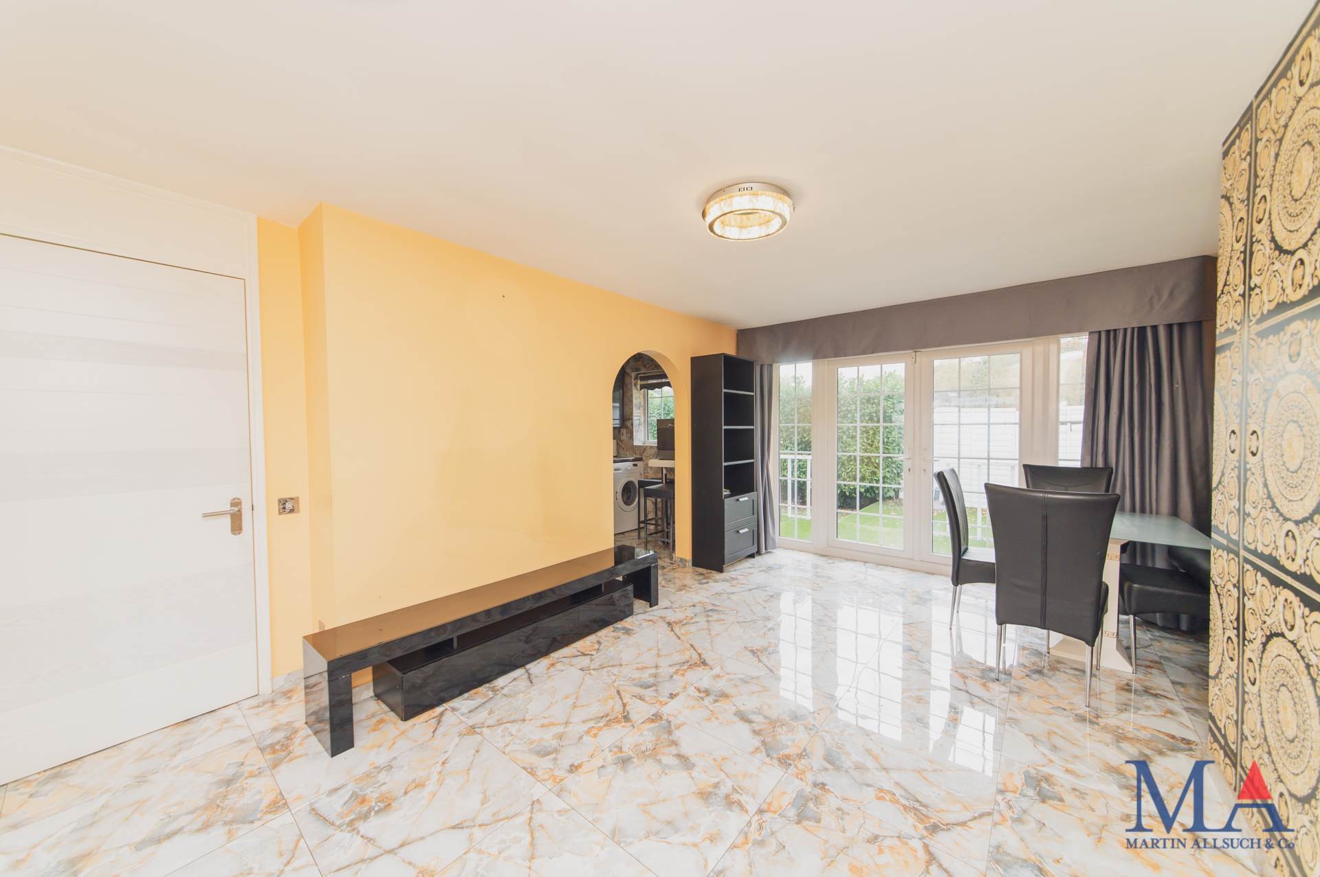 Queensway, Shenley, Image 6