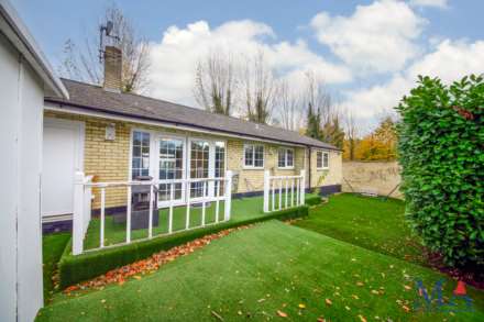 Queensway, Shenley, Image 20