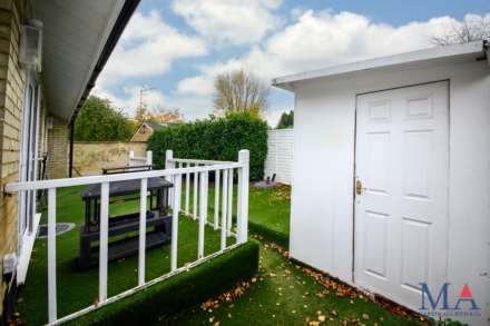 Queensway, Shenley, Image 22