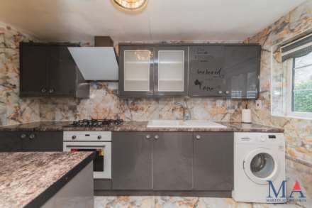 Queensway, Shenley, Image 7