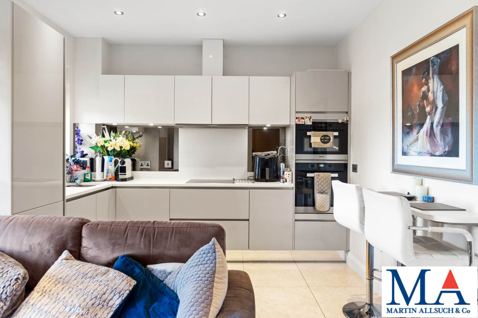 Marlborough Drive, Bushey, Image 12