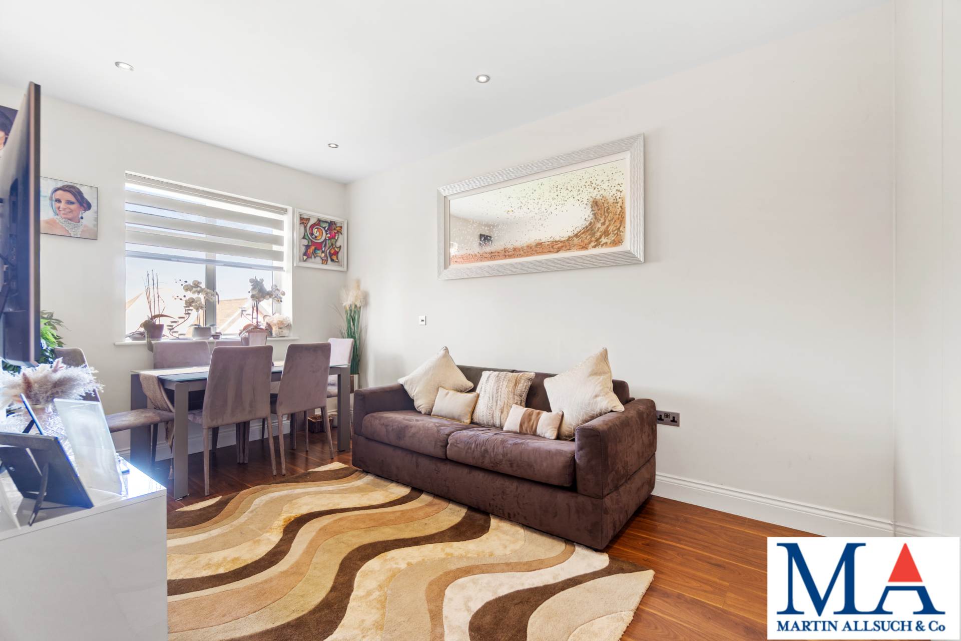 Marlborough Drive, Bushey, Image 4
