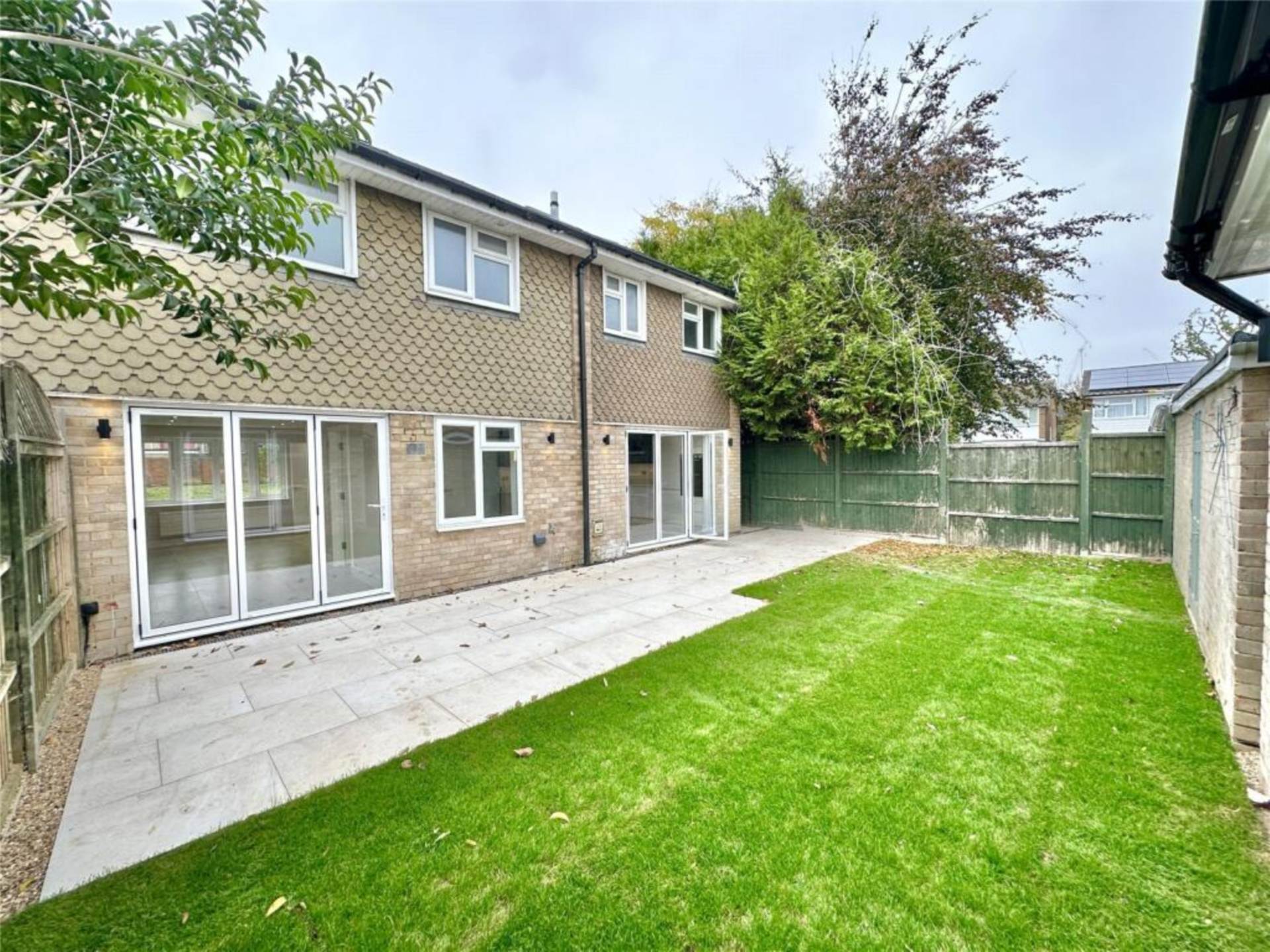 Wych Elms, Park Street, Image 14