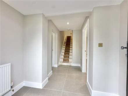 Wych Elms, Park Street, Image 11
