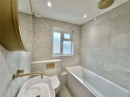 Wych Elms, Park Street, Image 12