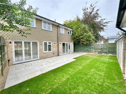 Wych Elms, Park Street, Image 14