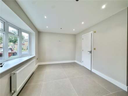 Wych Elms, Park Street, Image 8