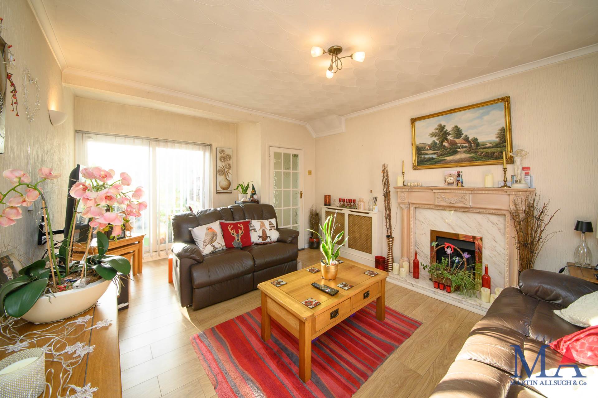 Rossington Avenue, Borehamwood, Image 3