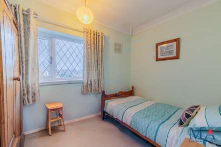 Rossington Avenue, Borehamwood, Image 17