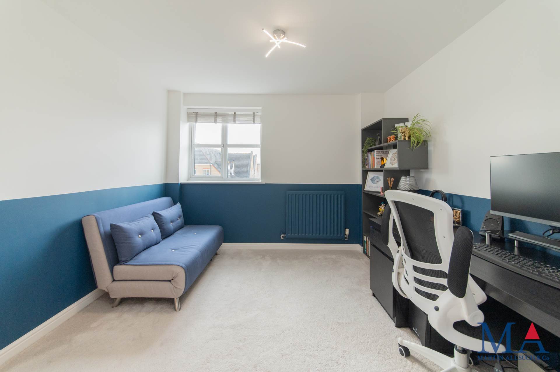 Hepburn Court, Borehamwood, Image 11