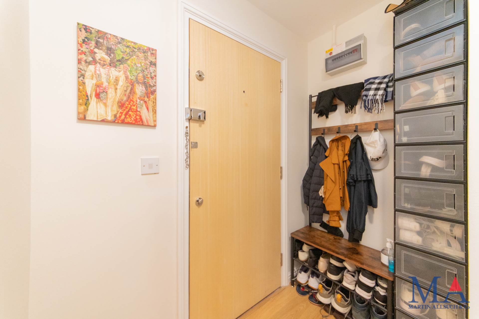 Hepburn Court, Borehamwood, Image 13