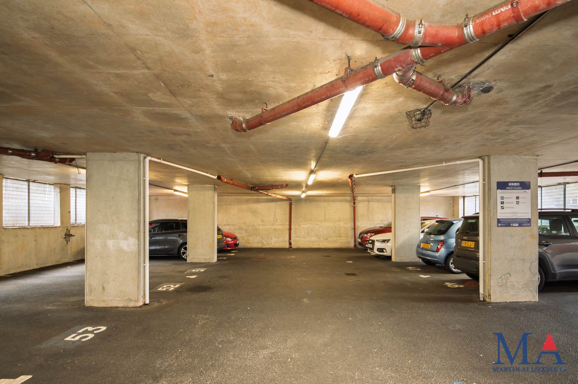 Hepburn Court, Borehamwood, Image 22