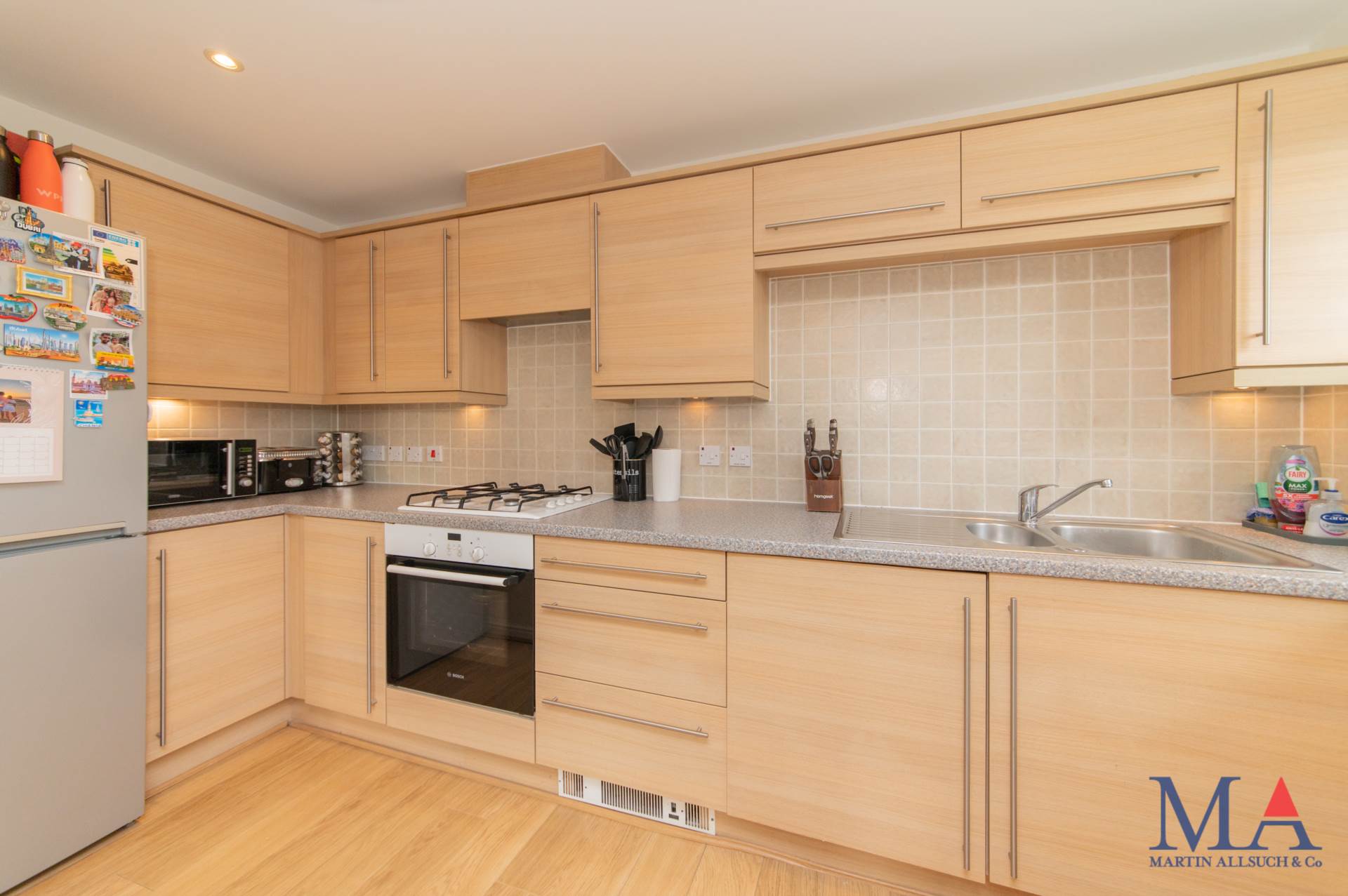 Hepburn Court, Borehamwood, Image 4