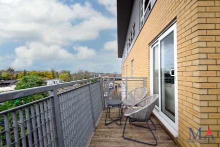 Hepburn Court, Borehamwood, Image 20