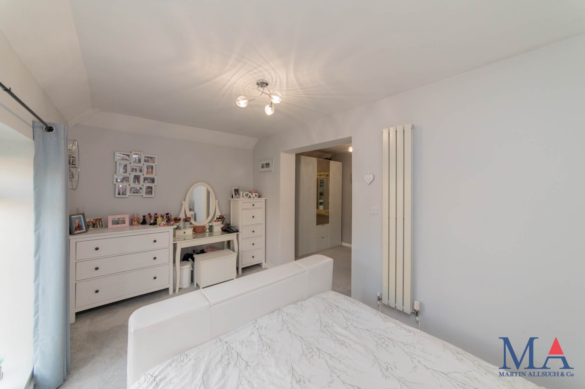 Barkston Path, Borehamwood, Image 21