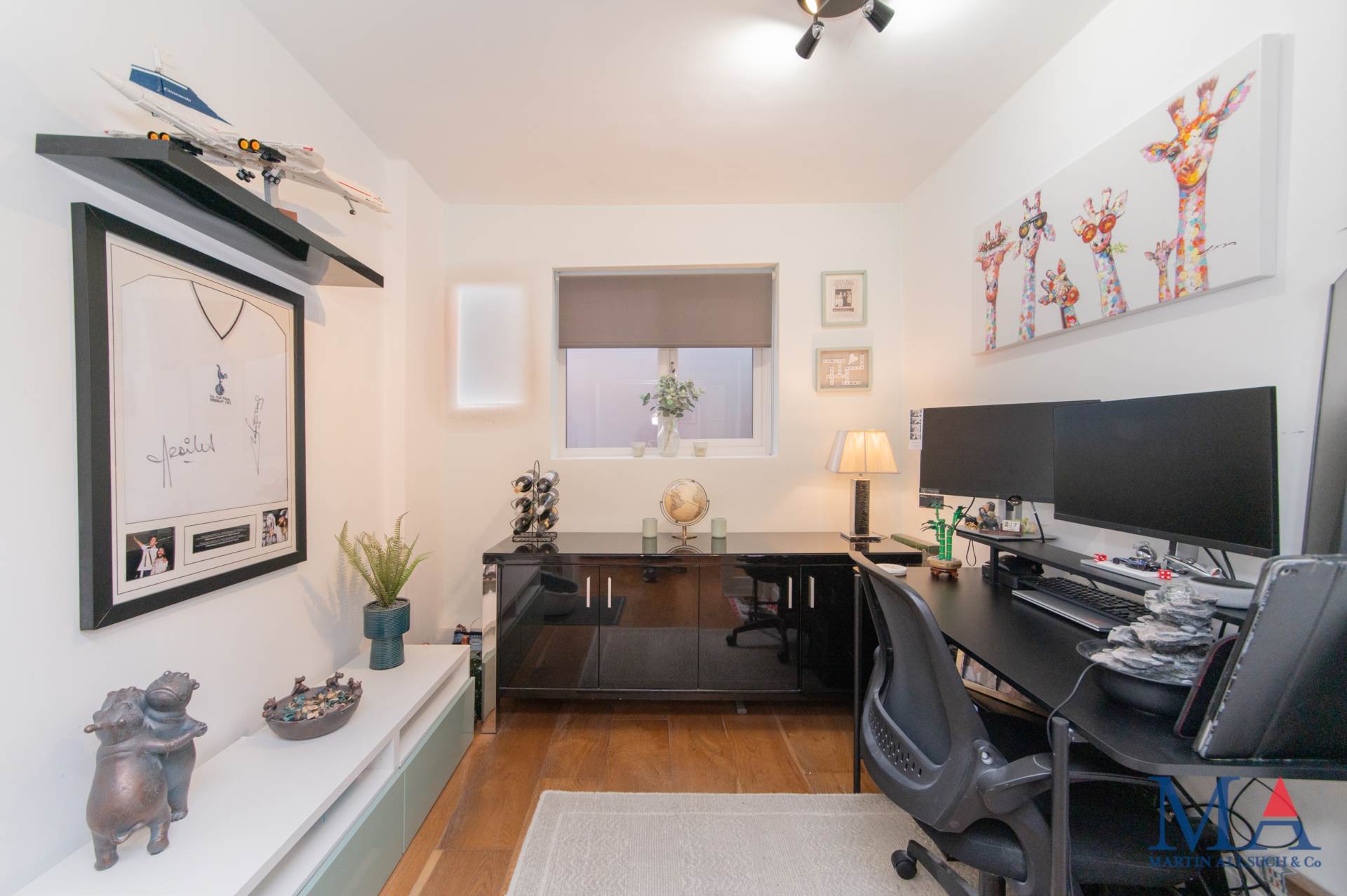 Barkston Path, Borehamwood, Image 8