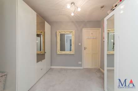 Barkston Path, Borehamwood, Image 22