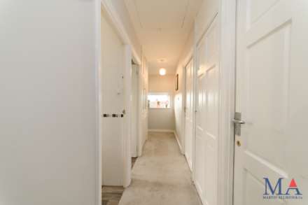 Barkston Path, Borehamwood, Image 24