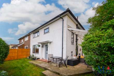 Barkston Path, Borehamwood, Image 30