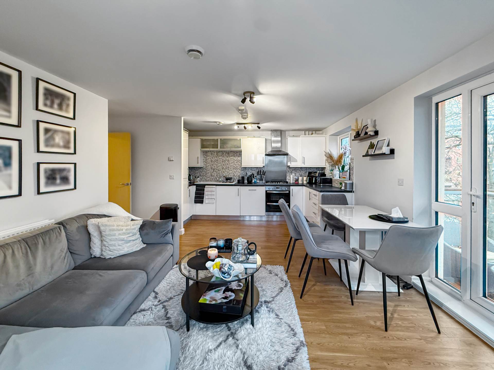 Lockwood Court, Borehamwood, Image 2