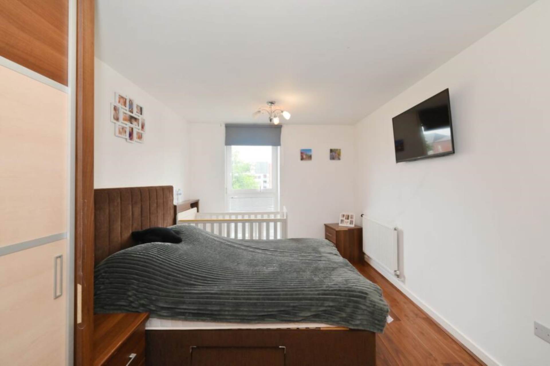 Nevis Court, Edgware, Image 8