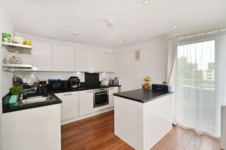 Nevis Court, Edgware, Image 2