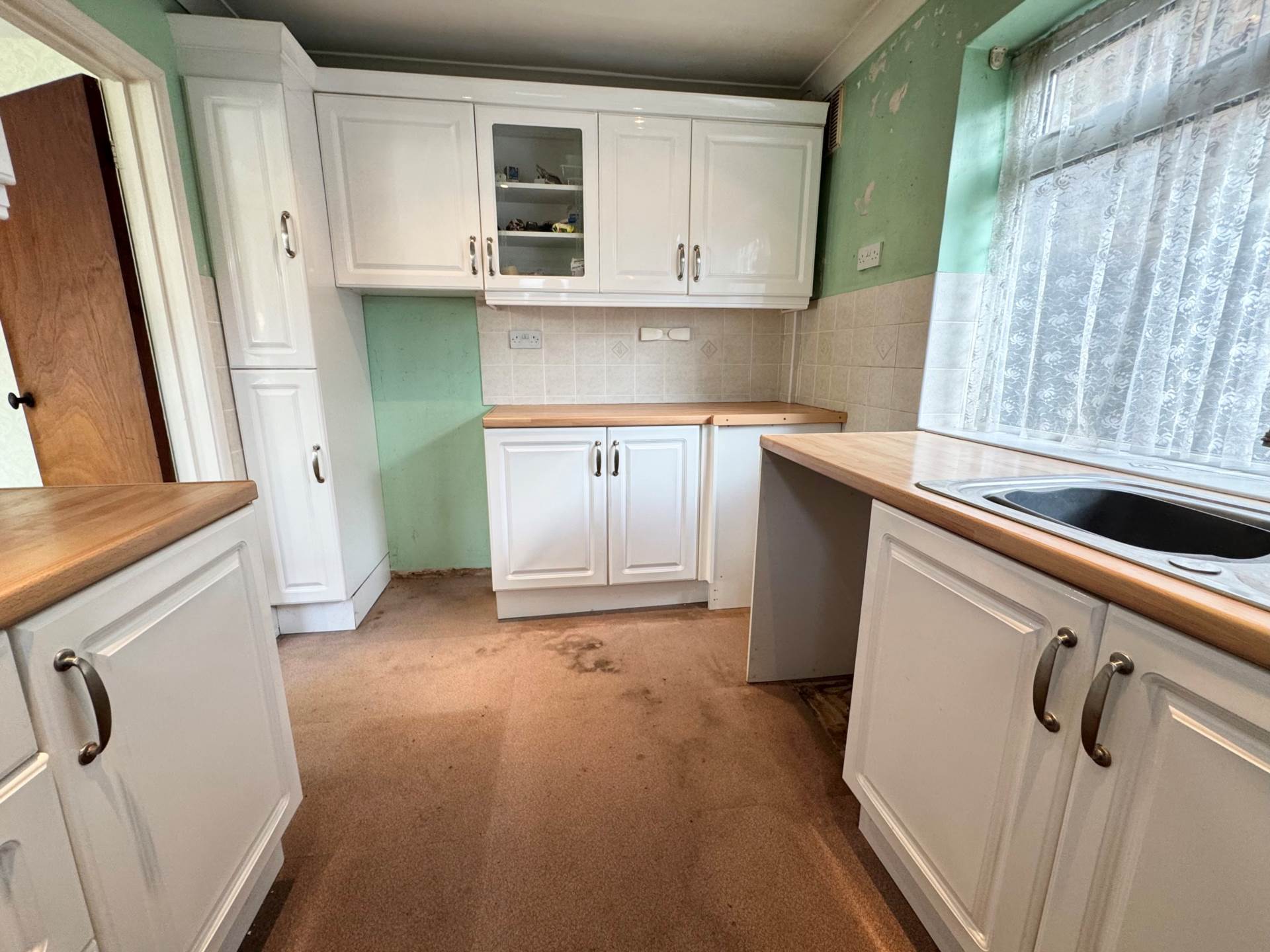 Brook Road, Borehamwood, Image 4