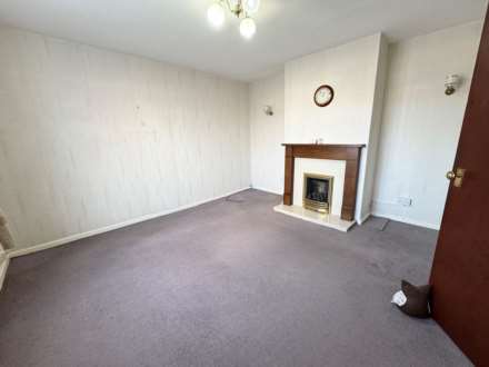 Brook Road, Borehamwood, Image 2