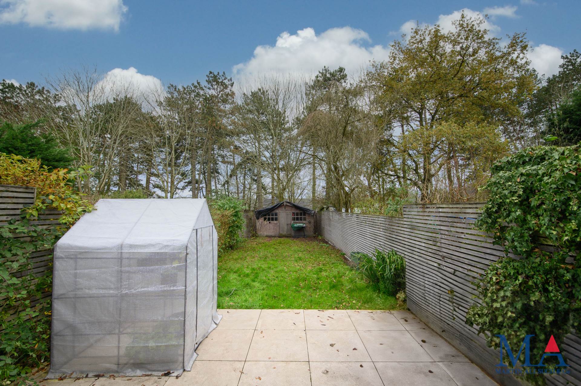 Ashley Drive, Borehamwood, Image 23