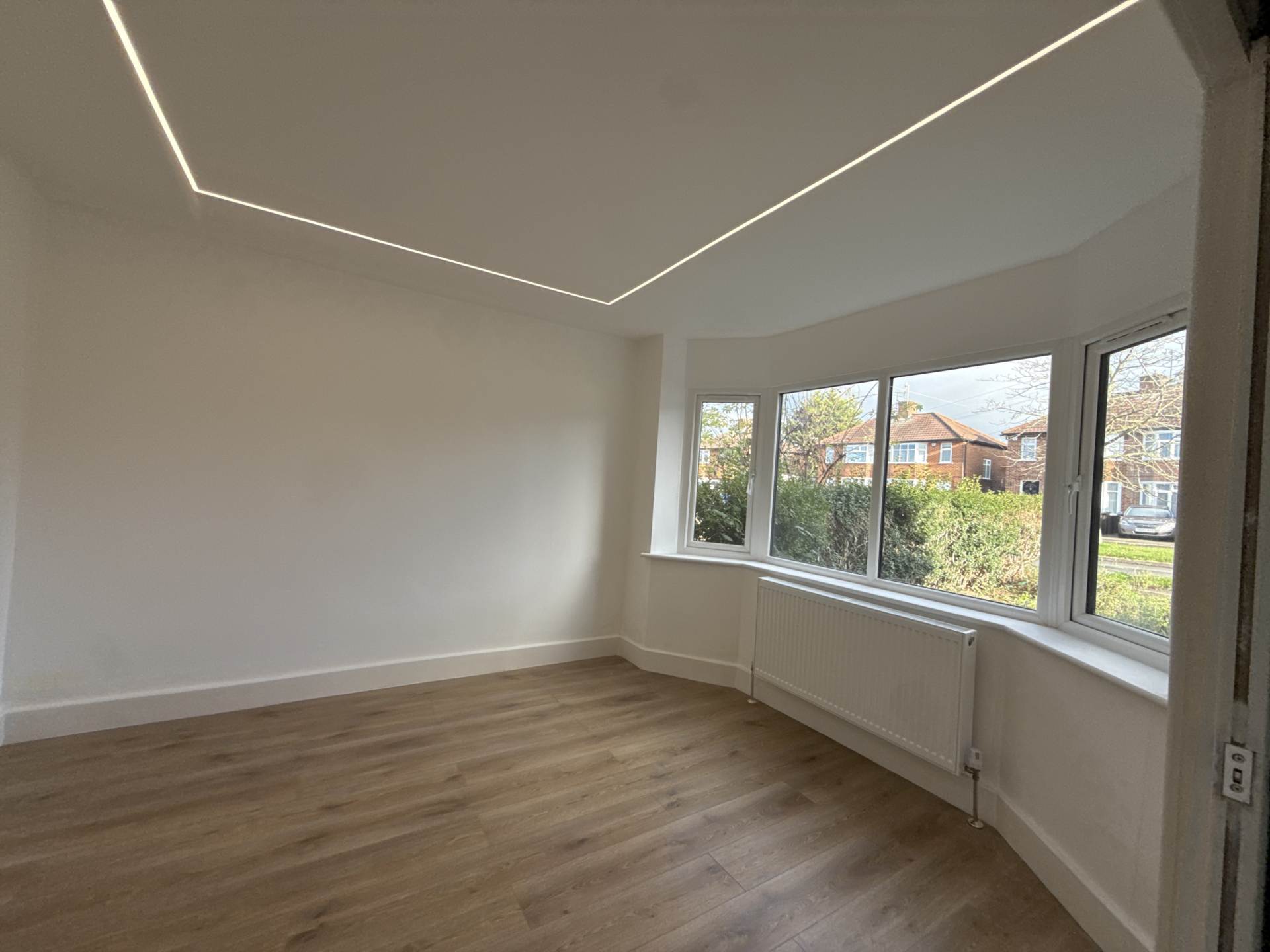 Bullhead Road, Borehamwood, Image 11