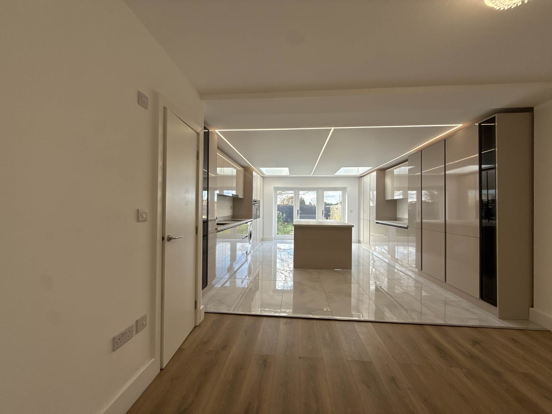 Bullhead Road, Borehamwood, Image 3