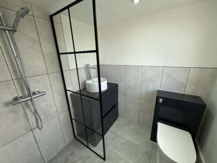 Bullhead Road, Borehamwood, Image 14