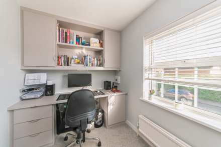 Cavendish Crescent, Elstree, Image 23