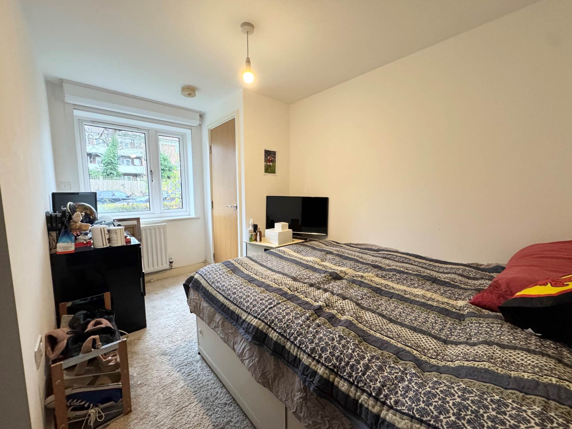 Grade Close, Elstree, Image 9