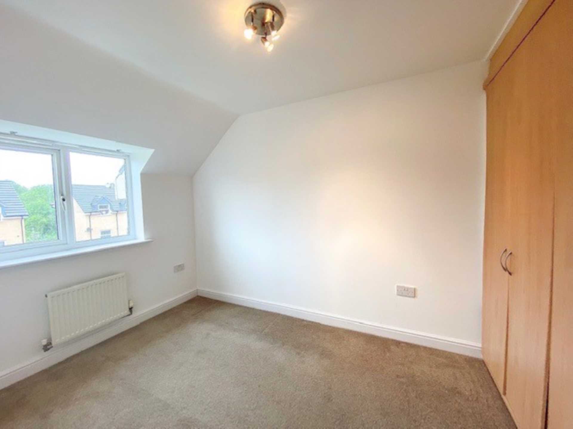 Coleridge Way, Borehamwood, Image 7