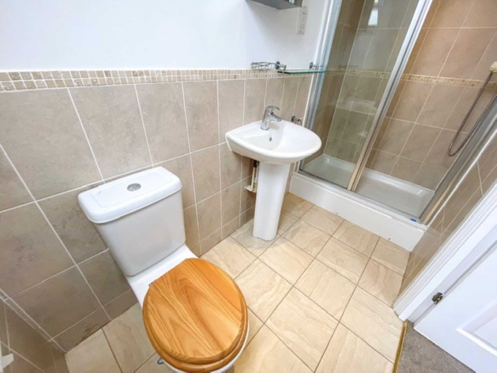 Coleridge Way, Borehamwood, Image 8