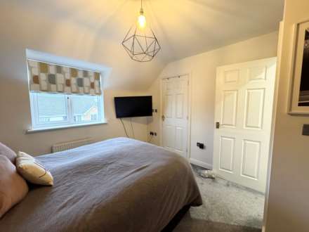 Coleridge Way, Borehamwood, Image 12