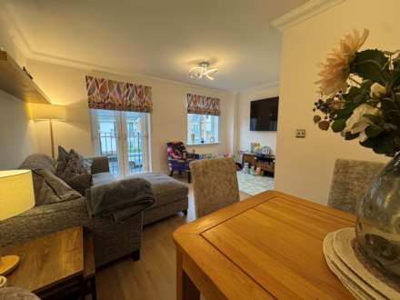 Coleridge Way, Borehamwood, Image 14