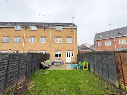 Coleridge Way, Borehamwood, Image 16