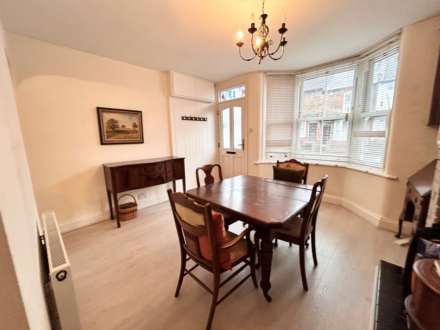 Malden Road, Borehamwood, Image 2