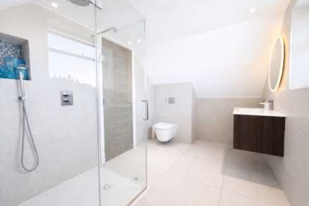 Grange Road, Borehamwood, Image 10