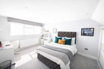 Grange Road, Borehamwood, Image 9