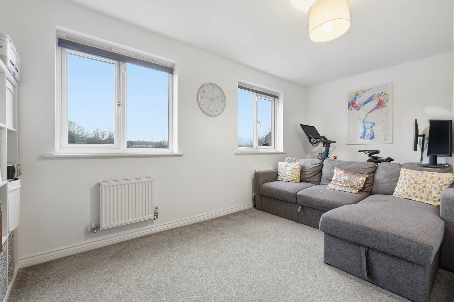 Alconbury Close, Borehamwood, Image 7