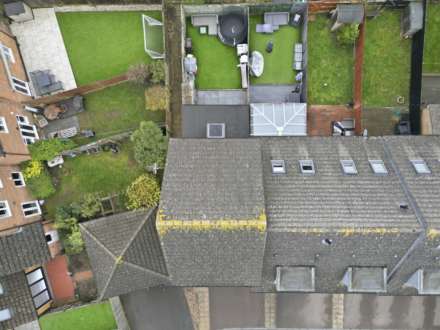 Alconbury Close, Borehamwood, Image 23