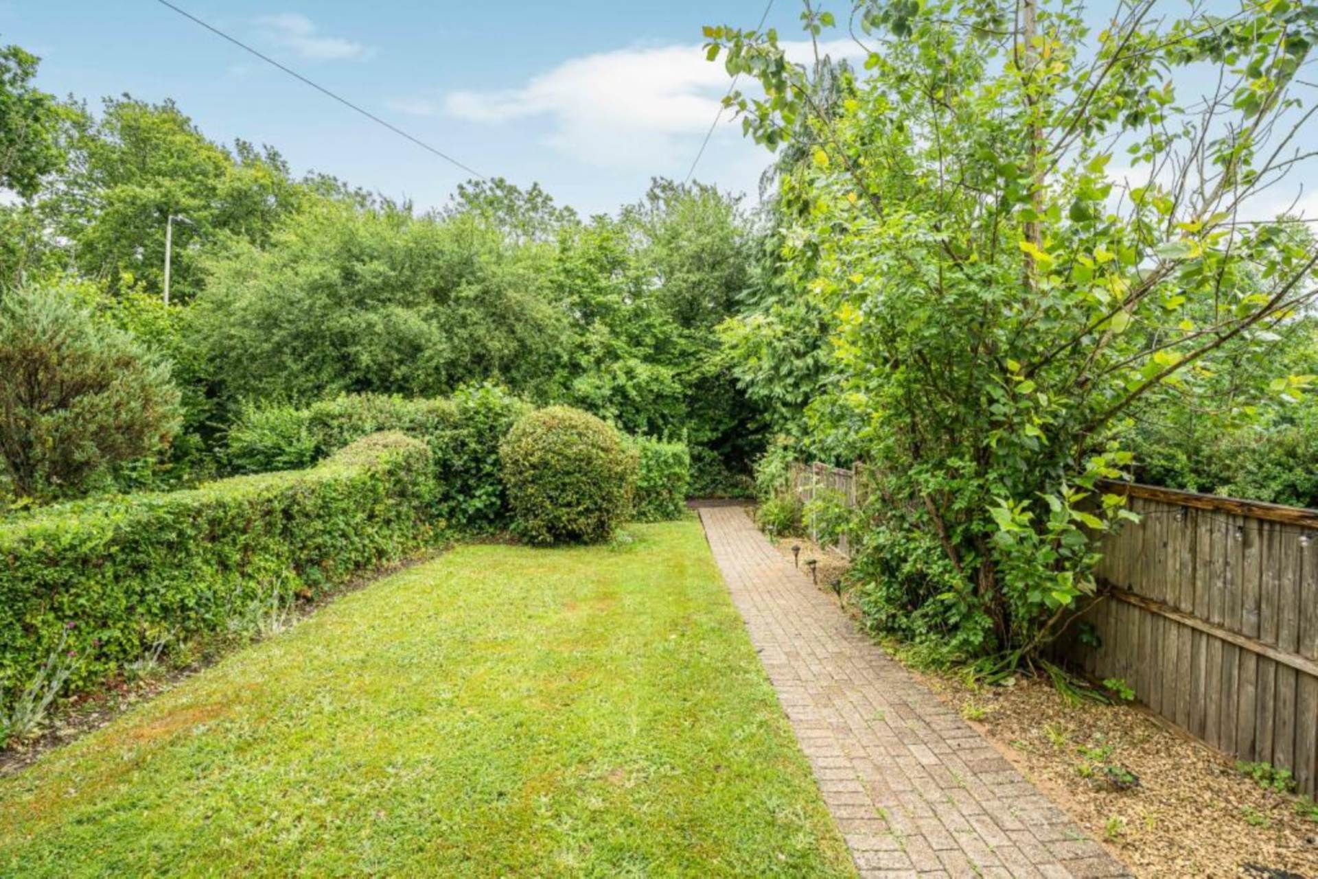 Rowley Lane, Borehamwood, Image 20