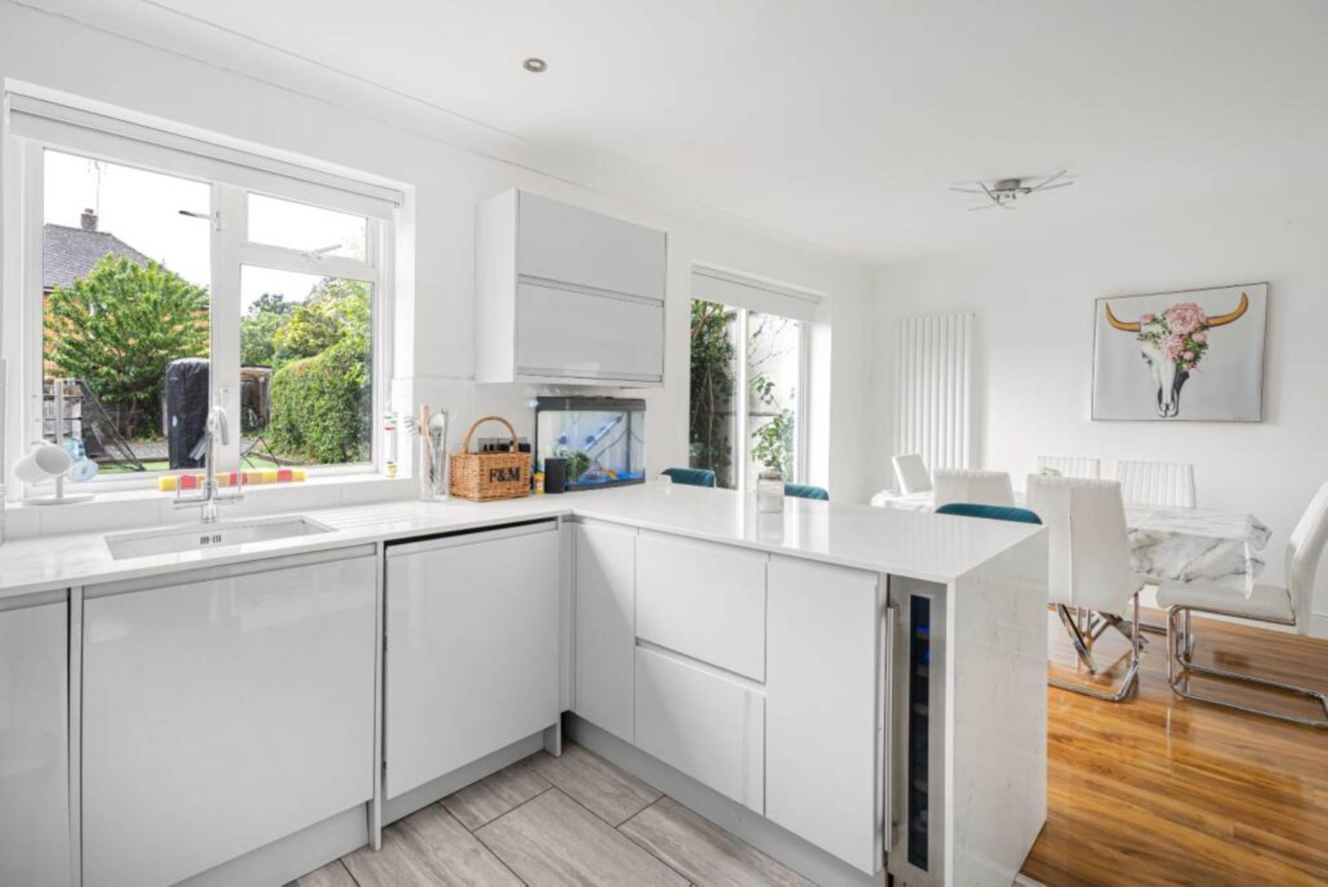 Rowley Lane, Borehamwood, Image 6