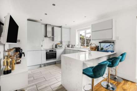 Rowley Lane, Borehamwood, Image 1