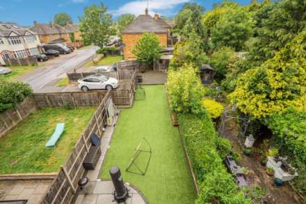 Rowley Lane, Borehamwood, Image 23